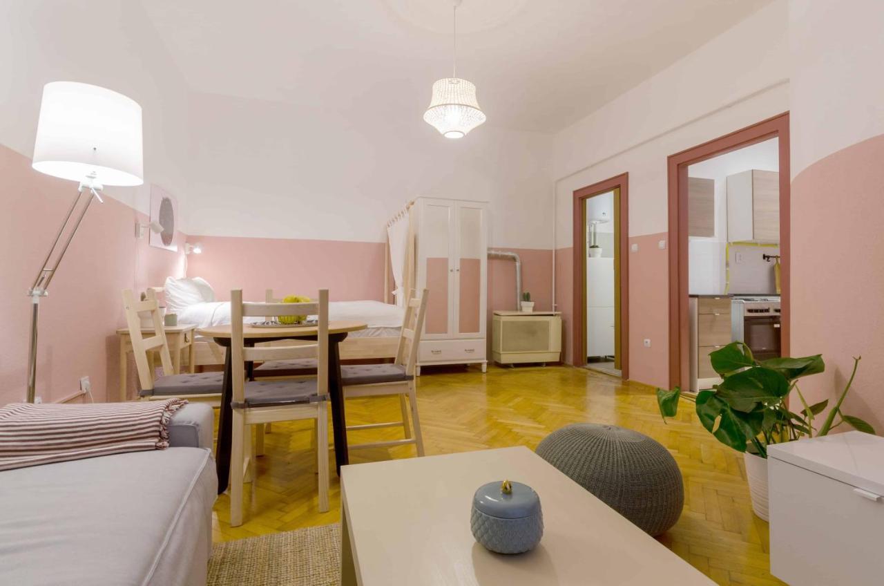 Okra Apartment 布达佩斯 外观 照片